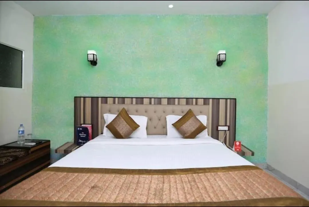 ***  Hotel Airport Inn Near Delhi Airport New Delhi India